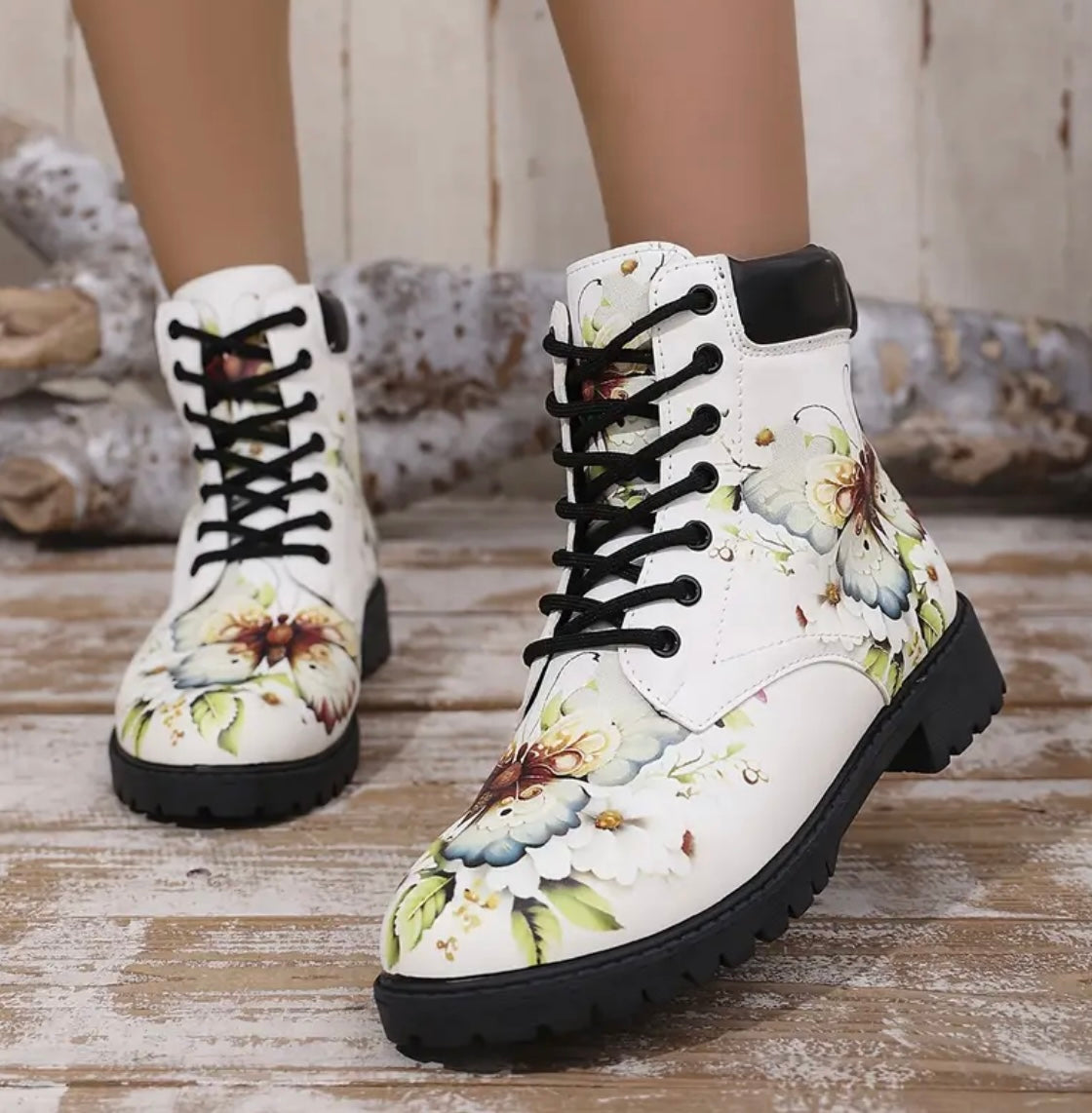 Womens Chunky Heel Lace Up Animal Print Boots