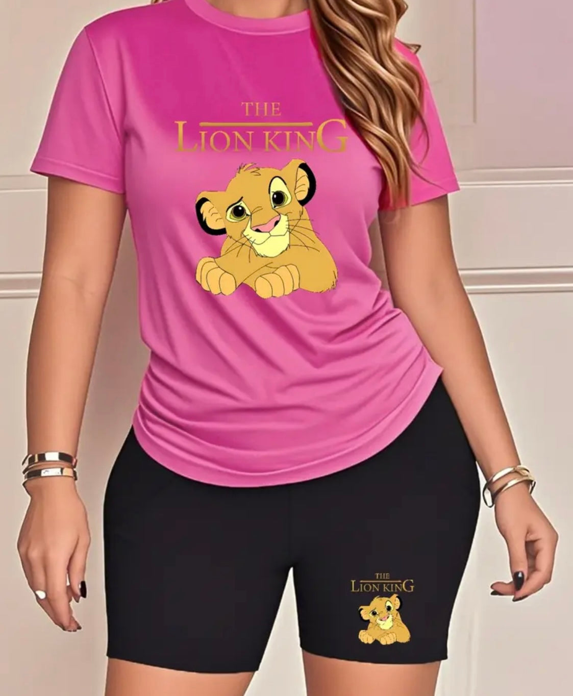Womens Curve Lion Shorts & T-Shirt