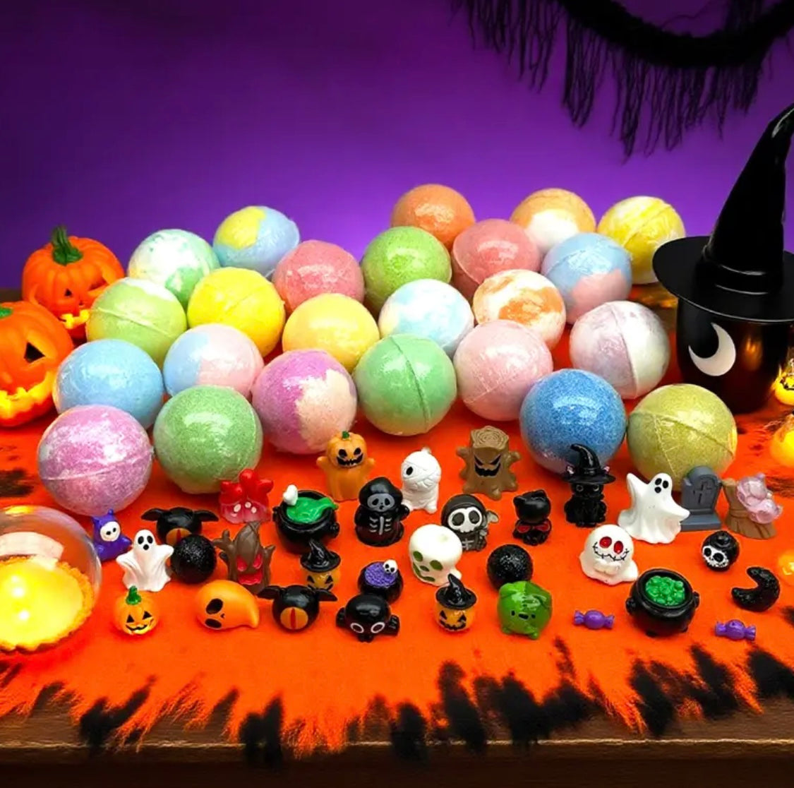 8 Pack Halloween Bath Bomb Surprise Set
