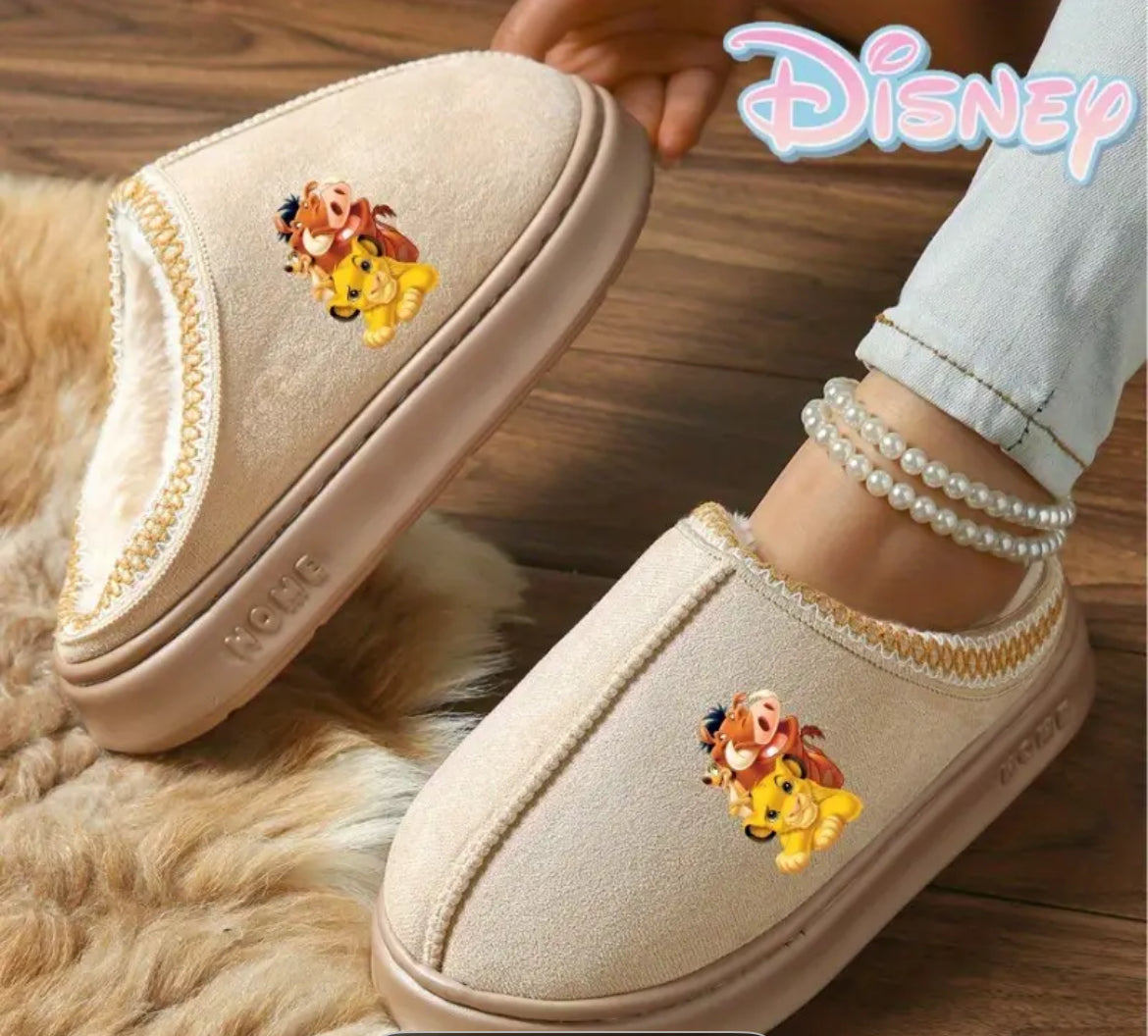 Womens Lion Plush Slippers